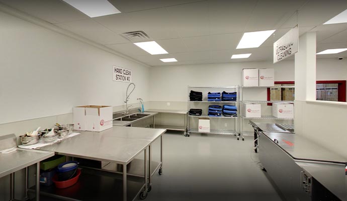 Well equipped ozone room for content restoration